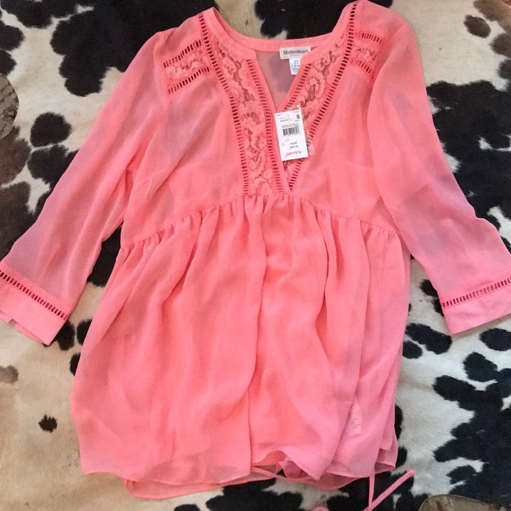 Mother hood shirt size small